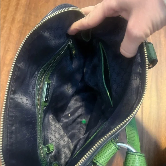Green Banana Republic handbag - Picture 3 of 7